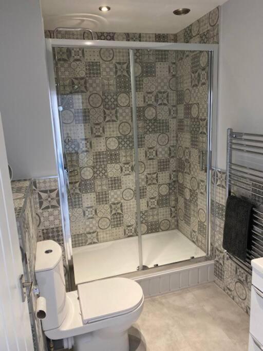 Luxury Mumbles View Studio Apartment 스완지 외부 사진